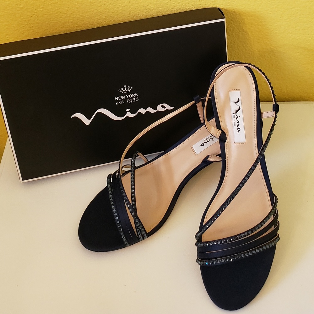 COMFY AND ELEGANT! Dressy Heeled Sandals by Nina